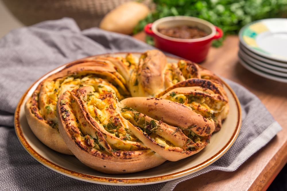 خبزة تاجية بالبطاطس